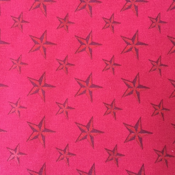 JOANN | Cotton Quilting Fabric Metallic Foil Stars - Picture 8 of 9